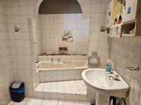 of property in Safarituine