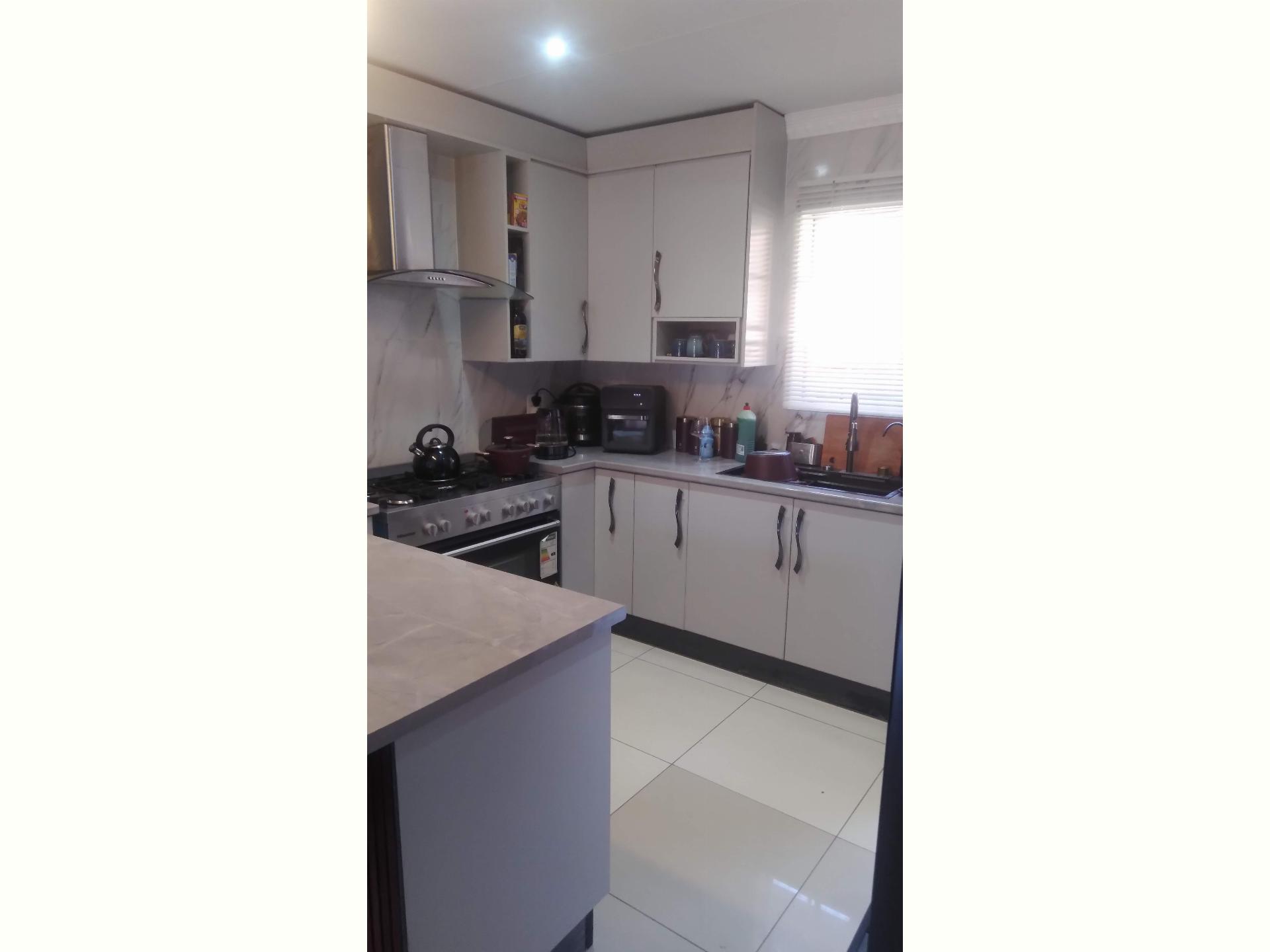  of property in Amandasig