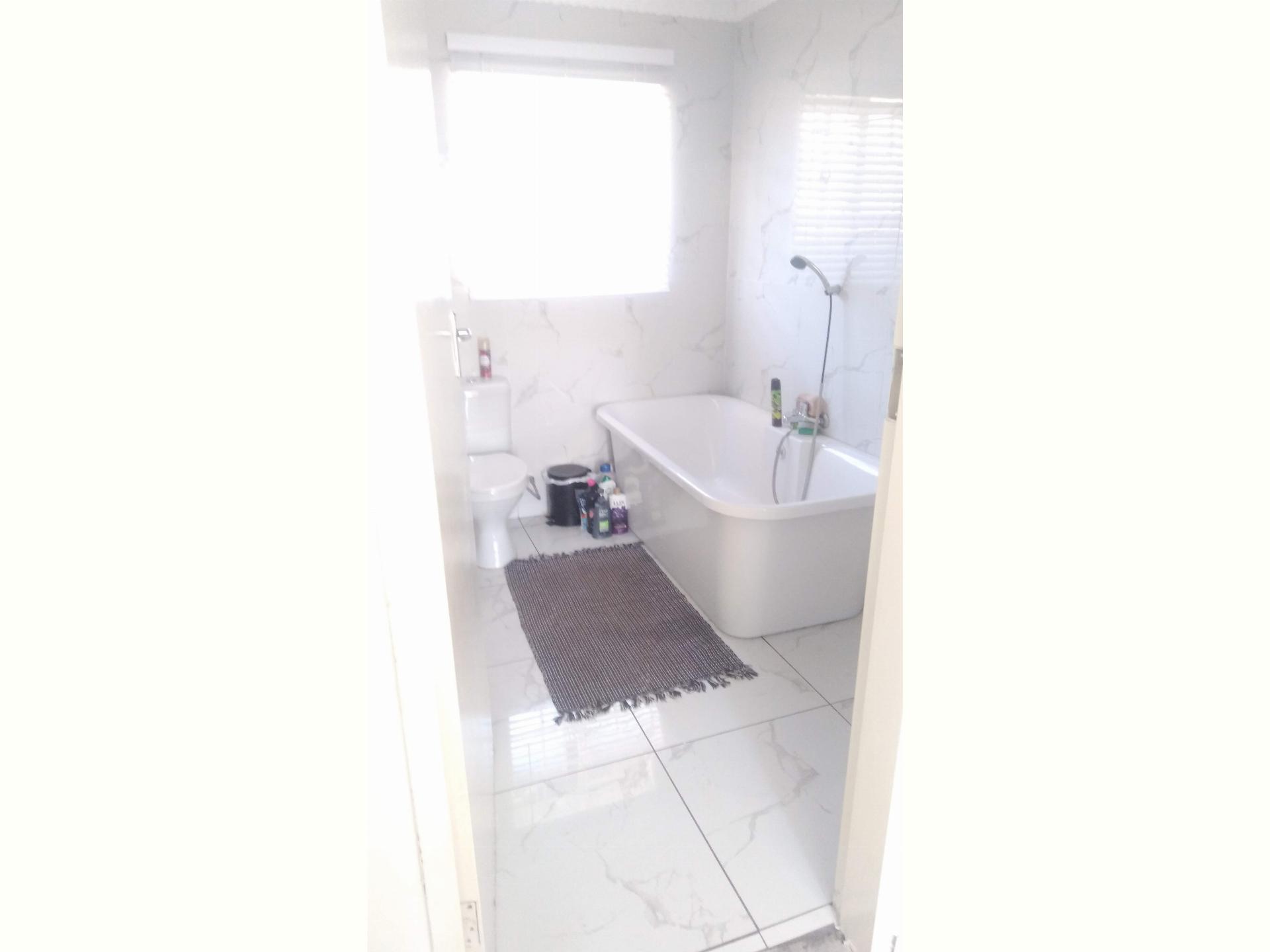  of property in Amandasig