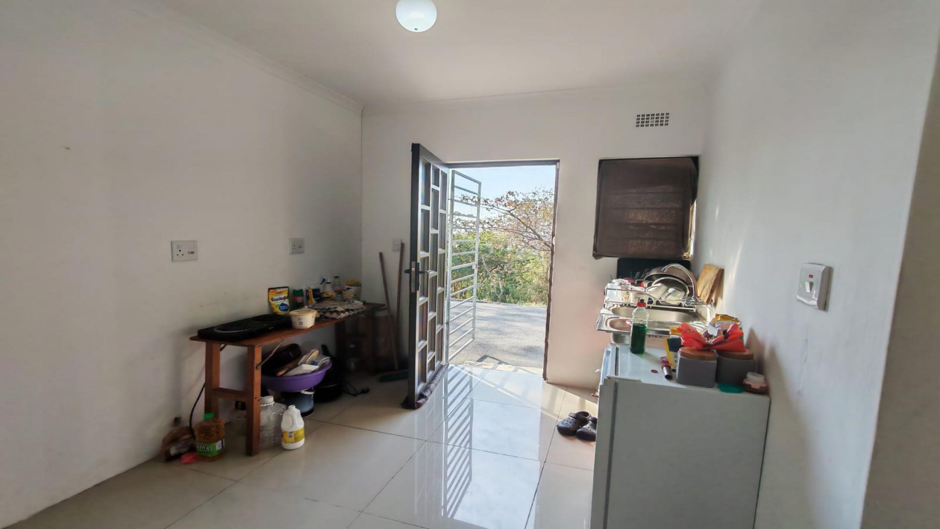 Spaces of property in Shallcross 