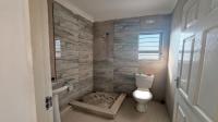 Bathroom 1 of property in Shallcross 