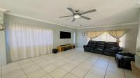 Lounges of property in Silverton