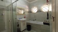 Bathroom 1 - 6 square meters of property in Silverton