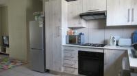 Kitchen - 13 square meters of property in Brentwood