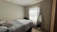 Bed Room 1 of property in Alveda