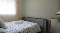 Bed Room 1 - 8 square meters of property in Alveda