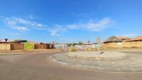 Front View of property in Karenpark