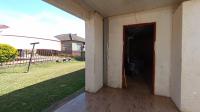 Patio - 7 square meters of property in Karenpark