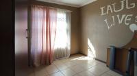 Bed Room 1 - 10 square meters of property in Karenpark