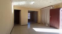 Dining Room - 15 square meters of property in Karenpark
