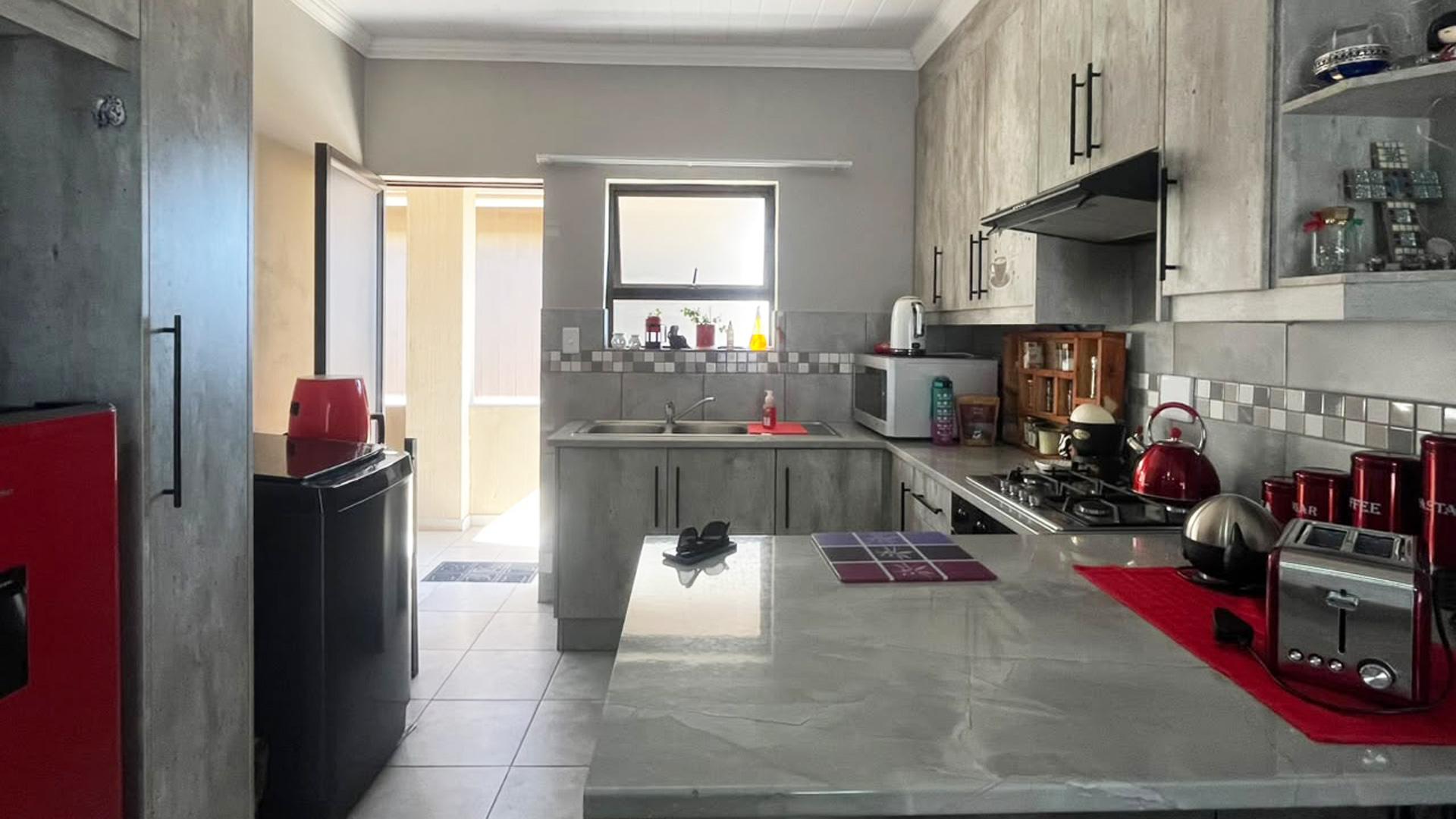 Kitchen of property in Wilkoppies