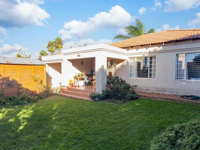 2 Bedroom Cluster for Sale For Sale in Northwold - MR713955