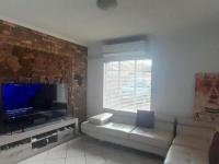  of property in Thatchfield