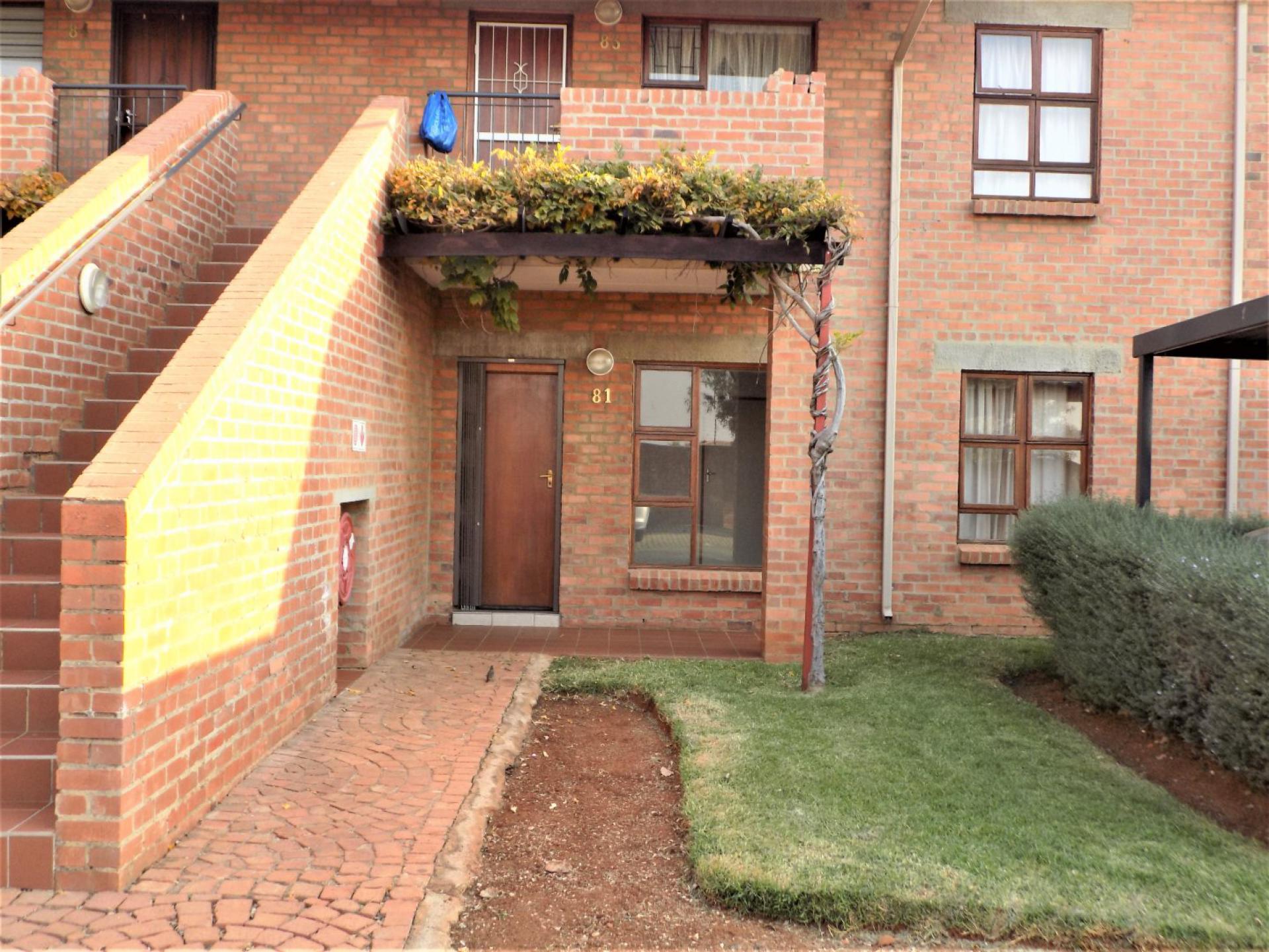  of property in Amorosa