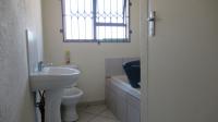 Main Bathroom - 6 square meters of property in Evaton West