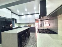  of property in Amanzimtoti 