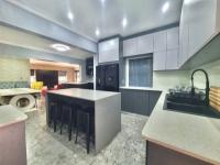  of property in Amanzimtoti 