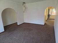  of property in Theresapark