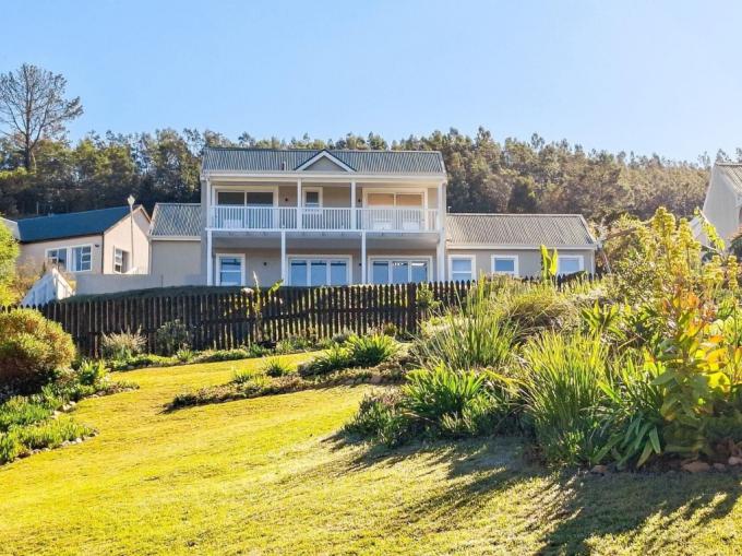 3 Bedroom House for Sale For Sale in Knysna - MR713982