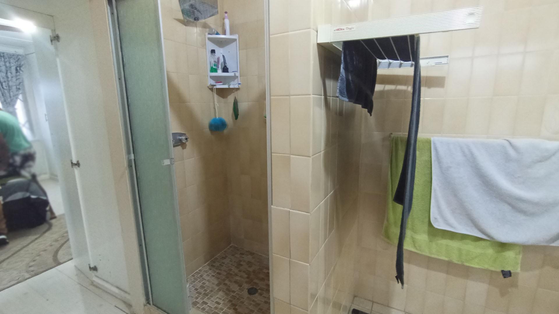 Main Bathroom of property in Bluff