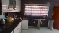 Kitchen of property in Bluff
