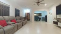 Dining Room - 18 square meters of property in Bluff