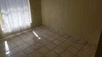 Bed Room 1 of property in Bromhof