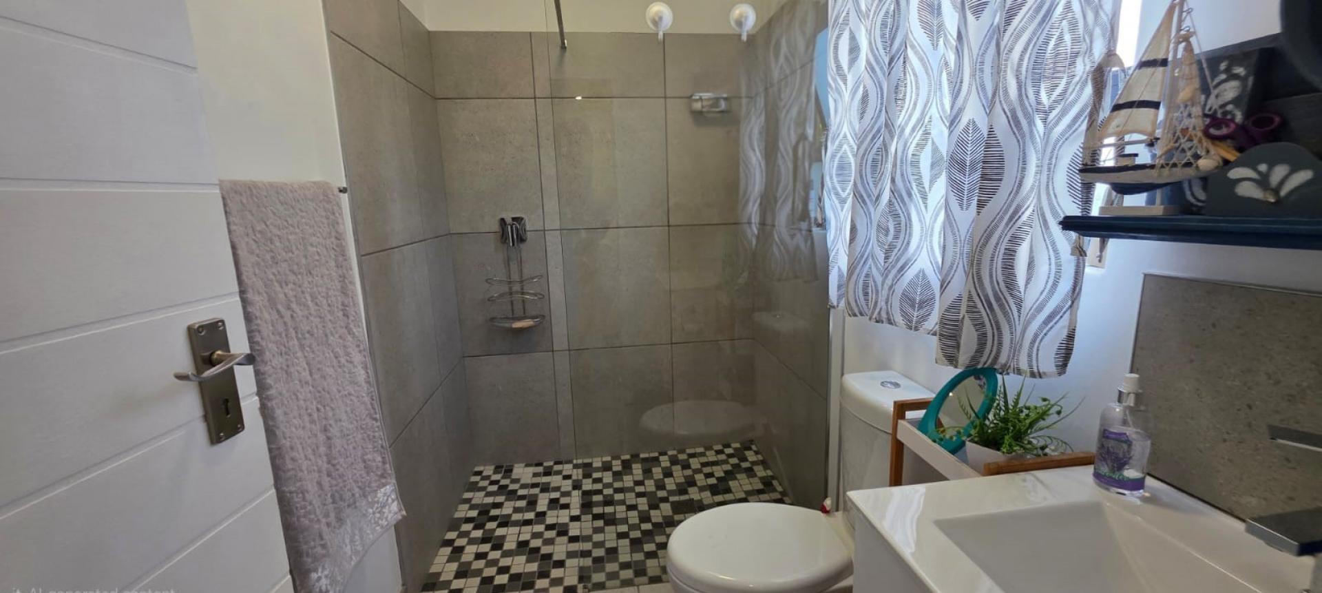  of property in Gordons Bay