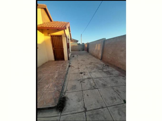 3 Bedroom House for Sale For Sale in Soshanguve - MR714023
