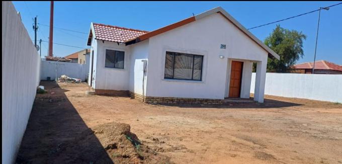 3 Bedroom House for Sale For Sale in Soshanguve - MR714025