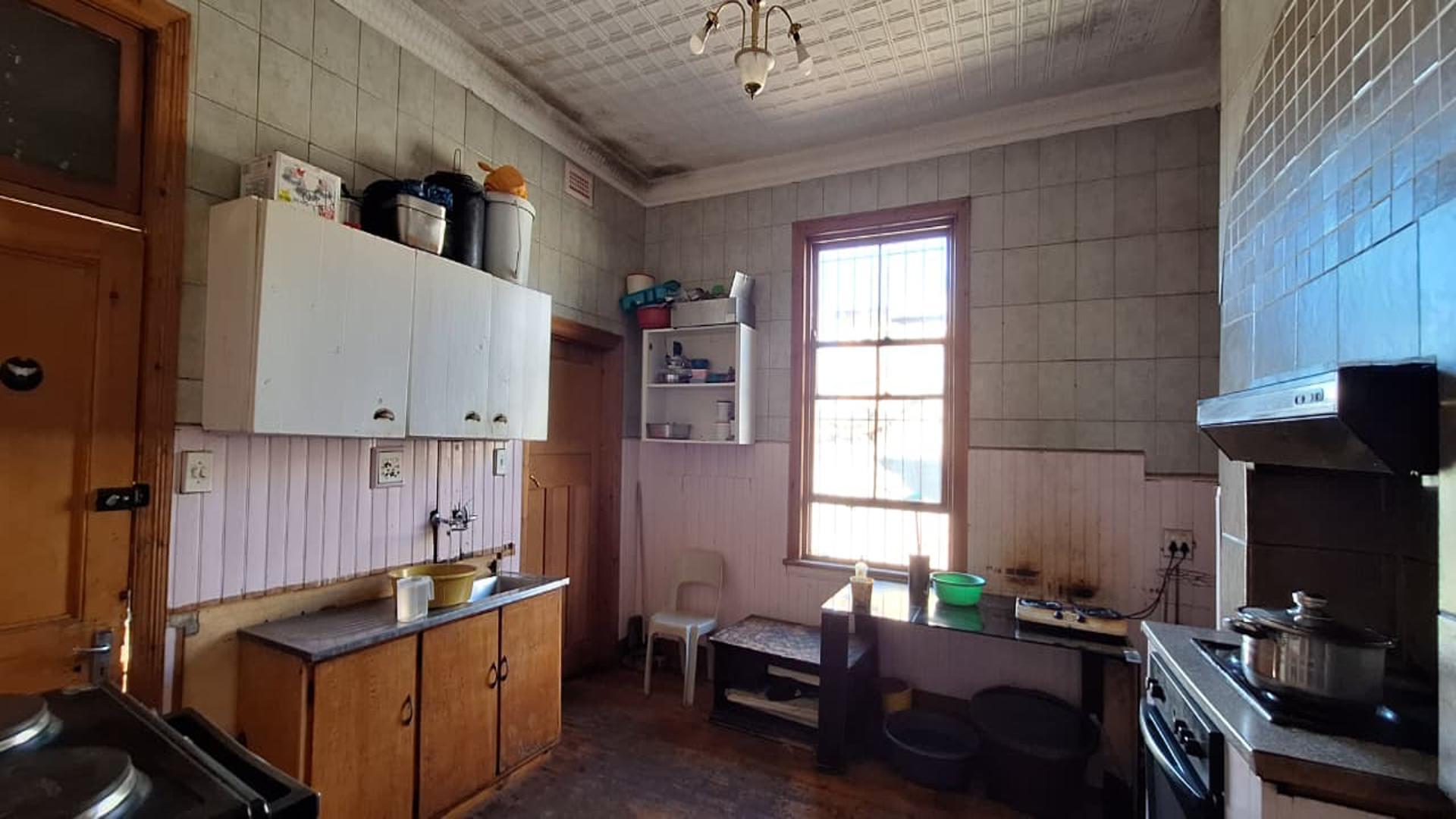 Kitchen - 27 square meters of property in Kensington - JHB