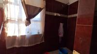 Bathroom 1 - 19 square meters of property in Kensington - JHB