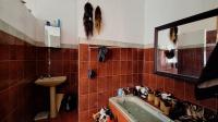 Bathroom 1 - 19 square meters of property in Kensington - JHB