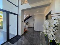  of property in Bendor