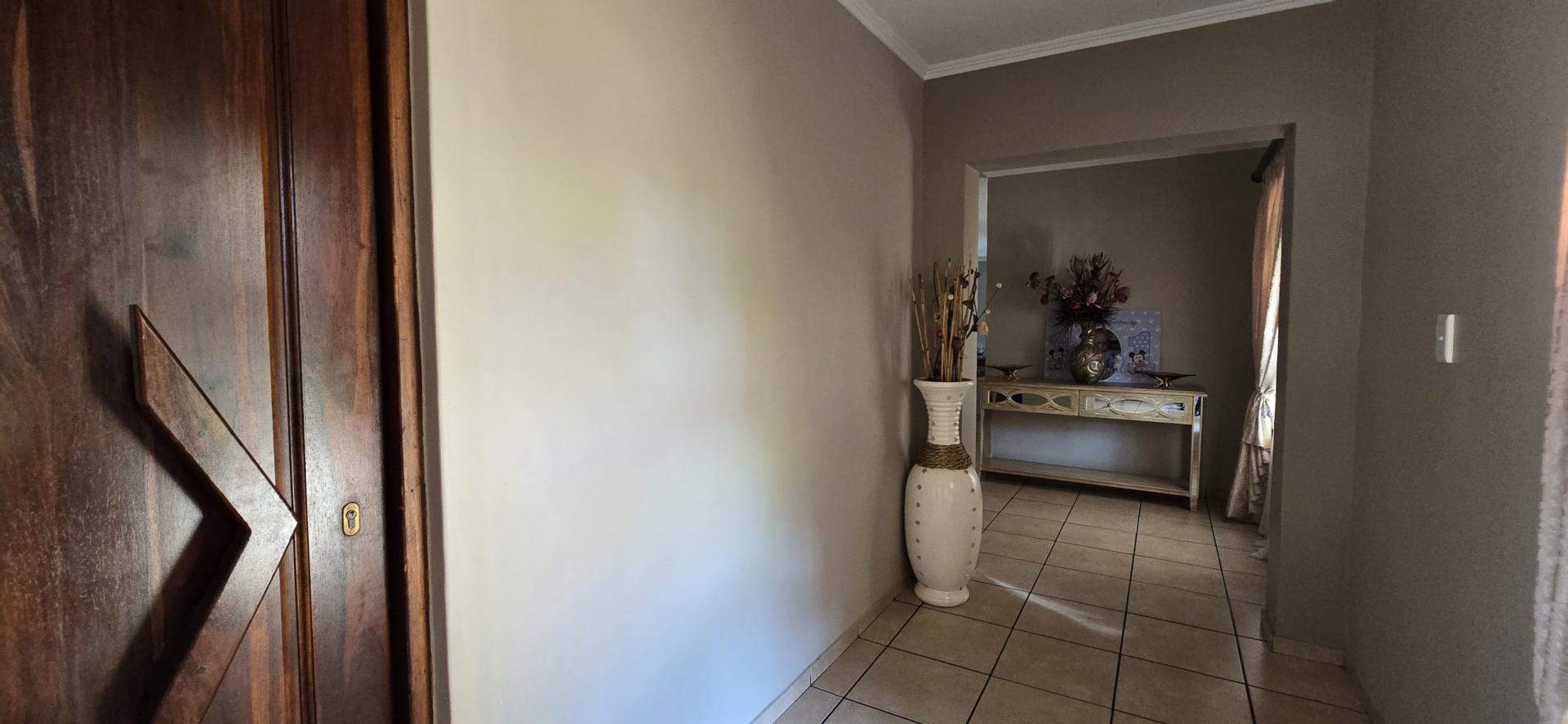  of property in Rooihuiskraal