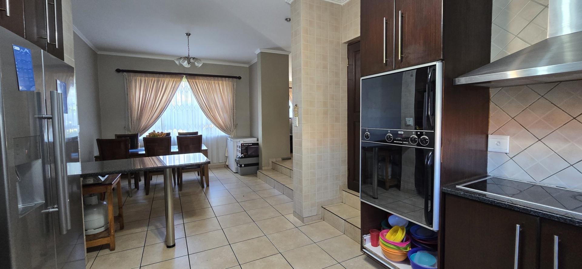  of property in Rooihuiskraal