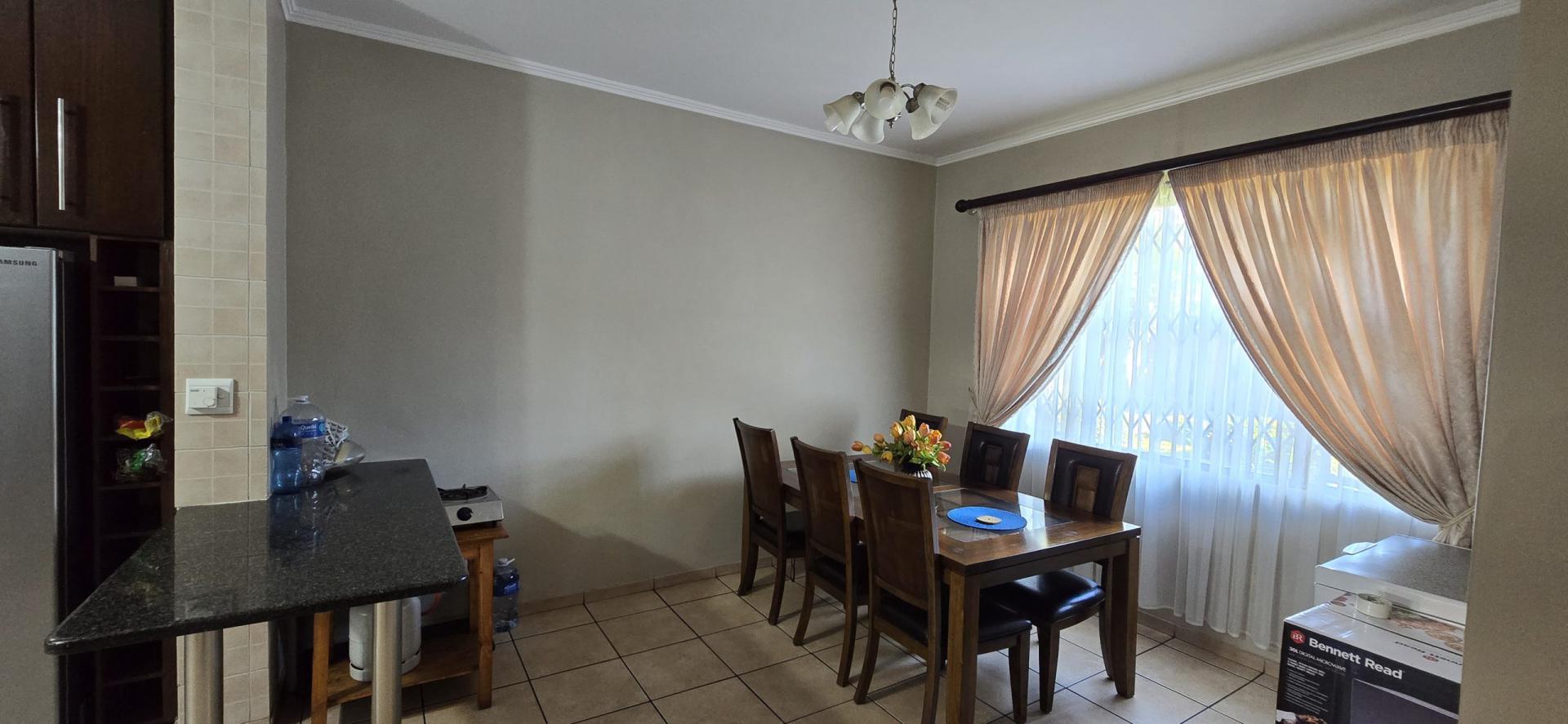  of property in Rooihuiskraal