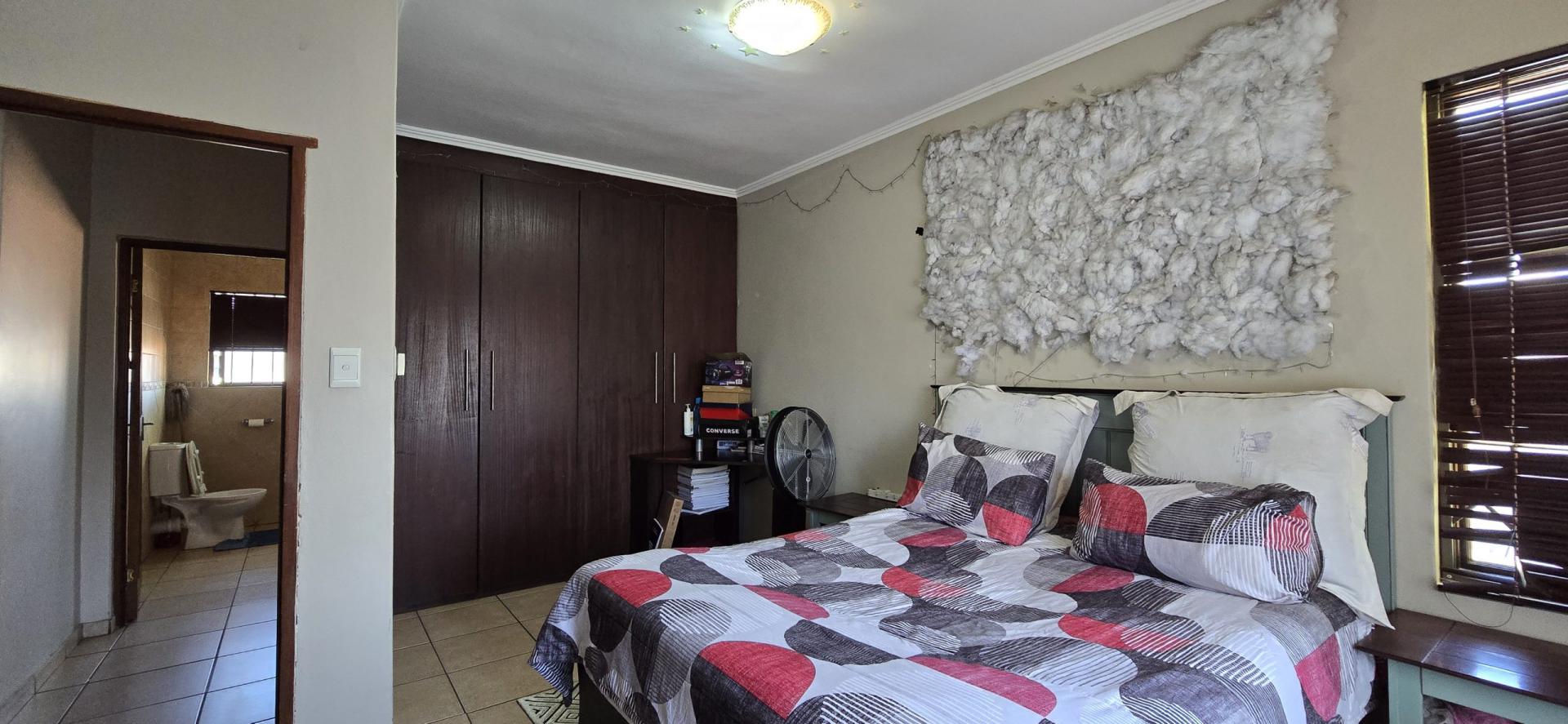  of property in Rooihuiskraal