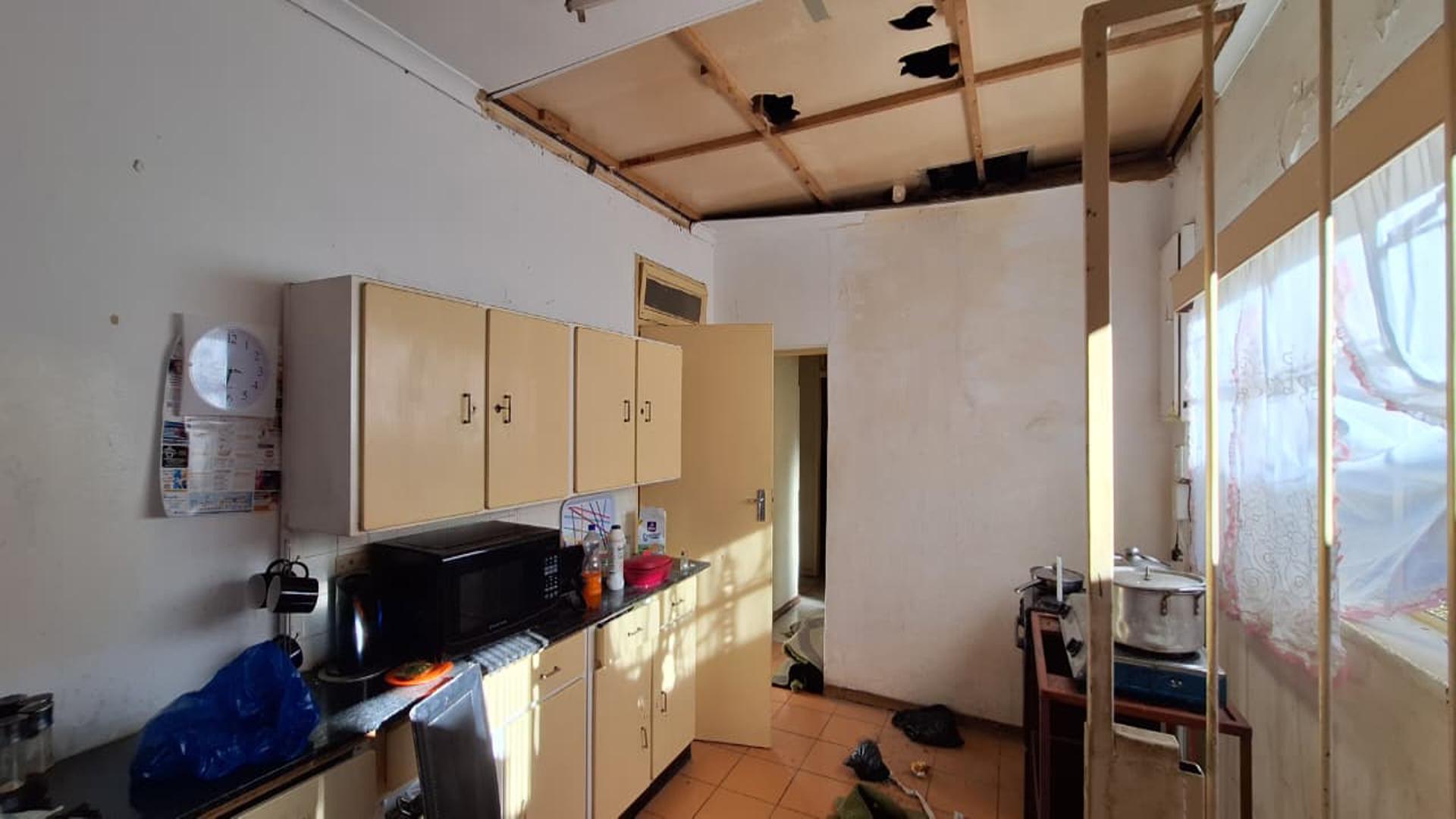 Kitchen - 17 square meters of property in Wentworth Park