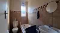 Bathroom 1 - 5 square meters of property in Albertsdal