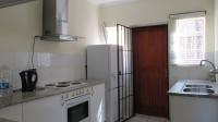 Kitchen - 8 square meters of property in Helderkruin