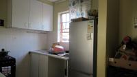Kitchen - 4 square meters of property in Weltevreden Park