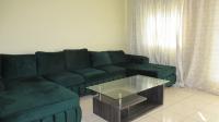 Lounges - 25 square meters of property in Weltevreden Park