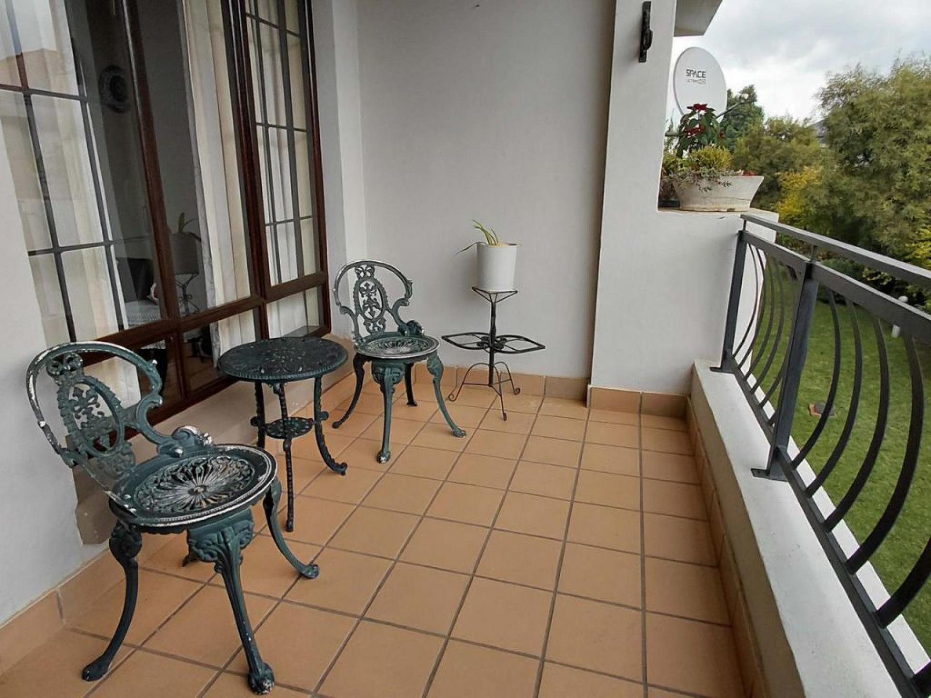  of property in Rietvalleirand