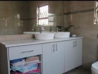  of property in Alveda
