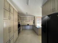  of property in Bendor