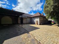3 Bedroom 2 Bathroom House for Sale for sale in Verwoerdpark