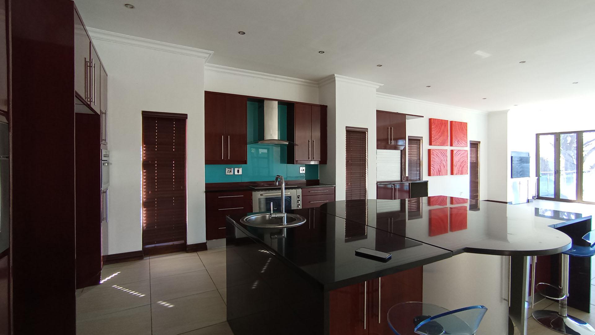 Kitchen - 35 square meters of property in Pecanwood Estate