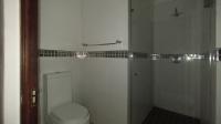 Bathroom 2 - 7 square meters of property in Pecanwood Estate