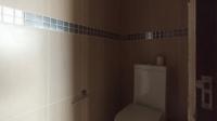 Main Bathroom - 29 square meters of property in Pecanwood Estate